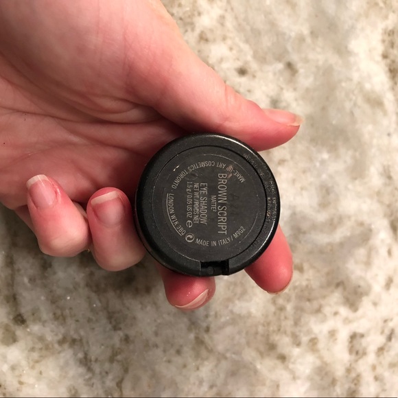 MAC Eyeshadow - Brown Script - Used twice - Picture 3 of 3